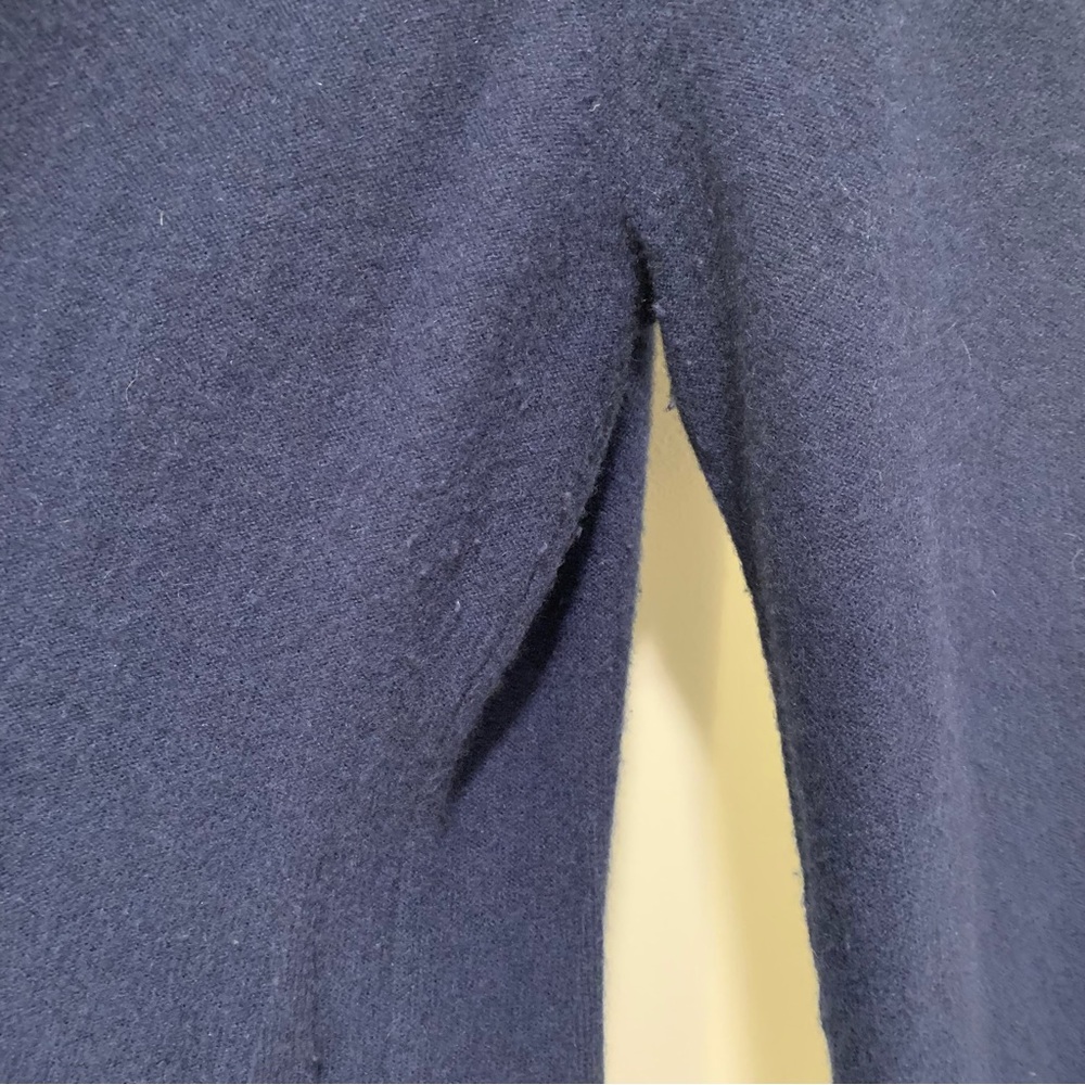 Armani Collezioni Vintage Navy Blue 100% Cashmere Pleated Cardigan Size 12 - Picture 9 of 11